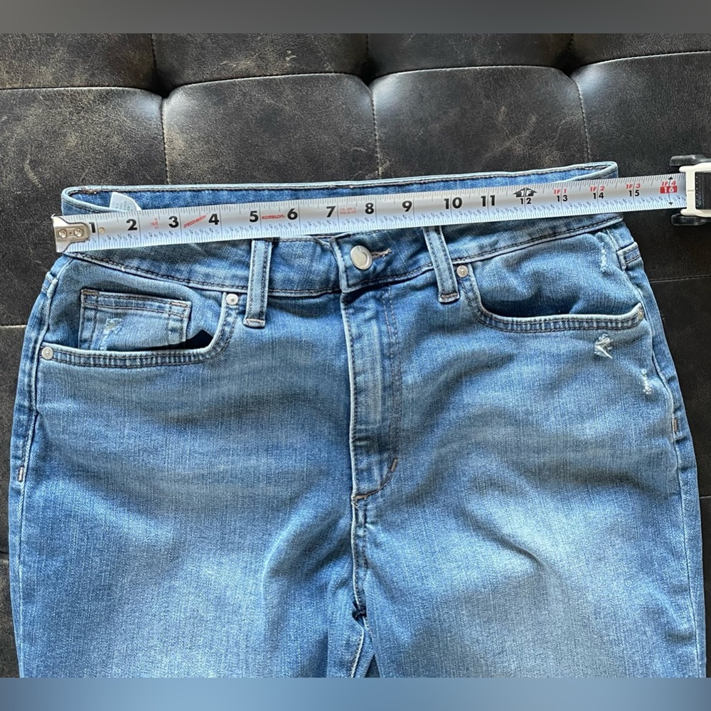 Joes jeans, boyfriend cut crop, size 28. - Picture 7 of 11